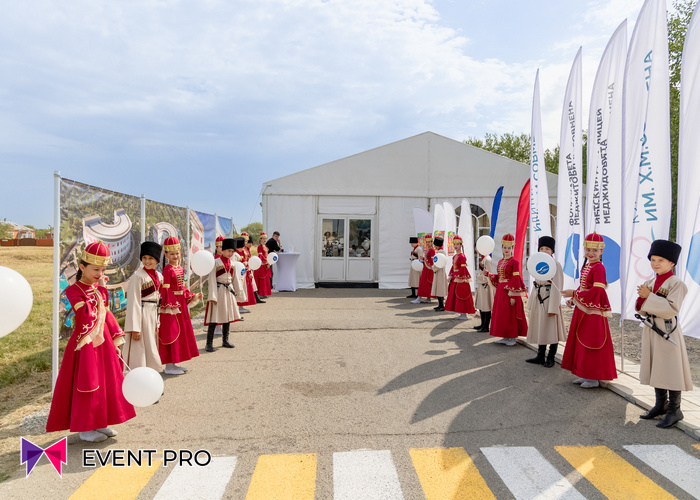 Организация открытия дилерских и торговых центров