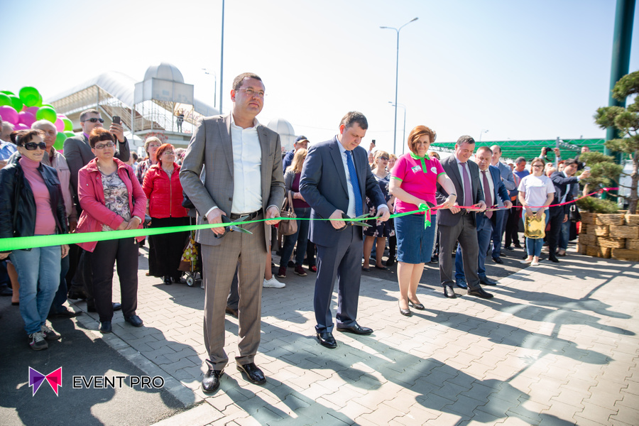 Организация открытия дилерских и торговых центров